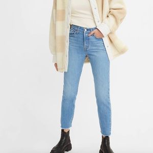 Levi’s Wedgie fit women’s jeans